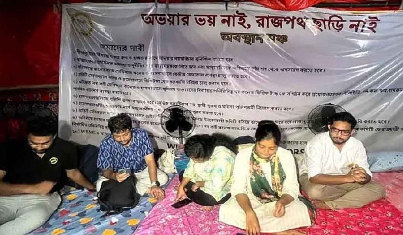 Kolkata police request and send letter to junior doctors to withdraw their hunger strike amid rg kar protest