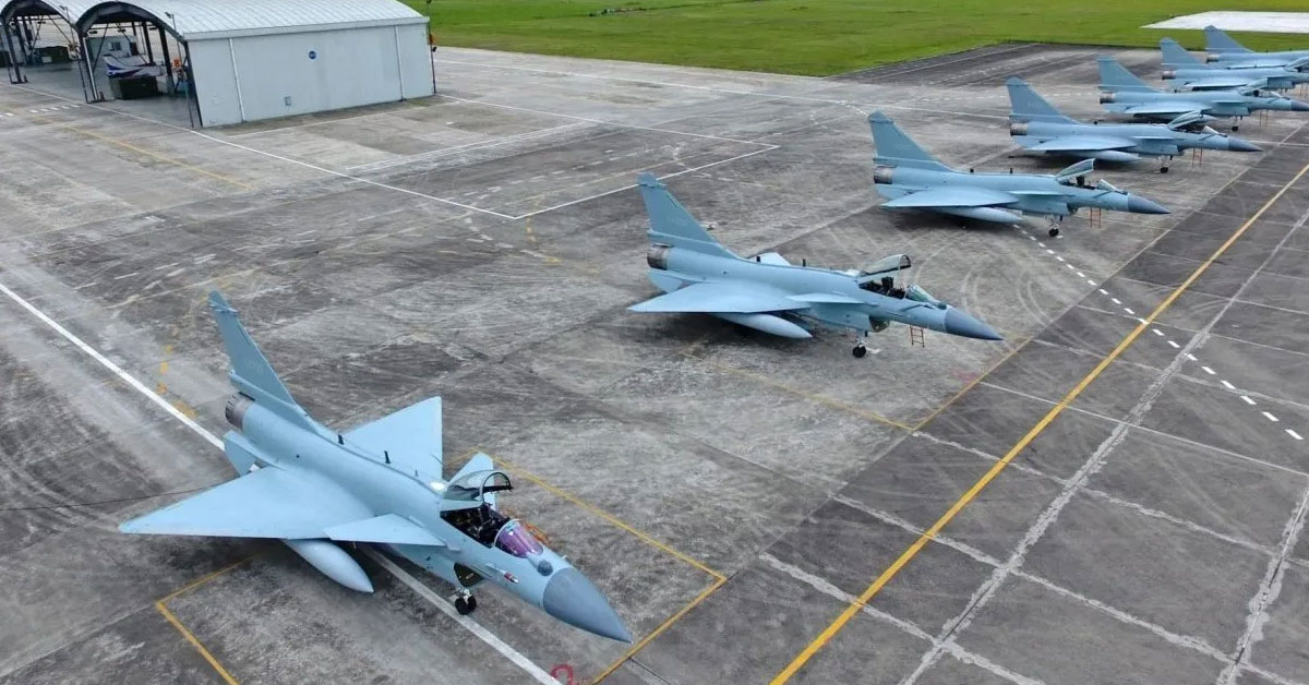 China J-10C fighter jet
