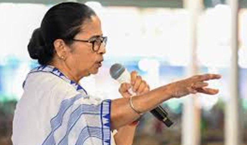 Mamata Banerjee Meets 8 Councillors in Bhowanipore After TMC's Mega Meeting