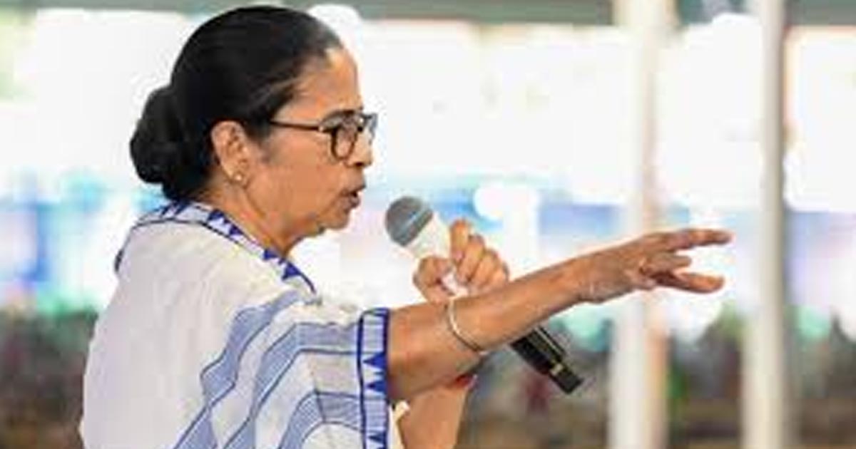 Mamata Banerjee Meets 8 Councillors in Bhowanipore After TMC's Mega Meeting
