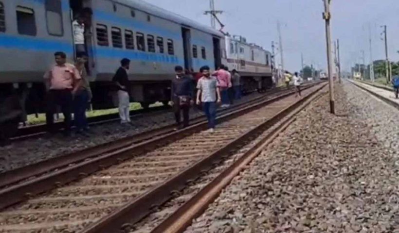 Train Passengers Jump