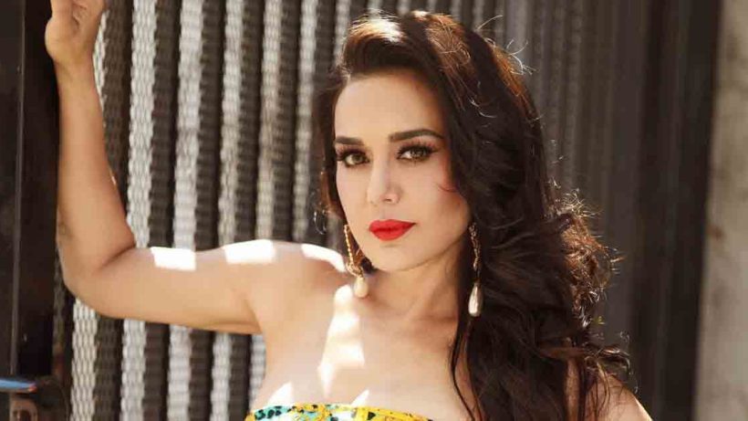 preity-zinta-kerala-congress-allegations-18-crore-loan-write-off-bjp-link