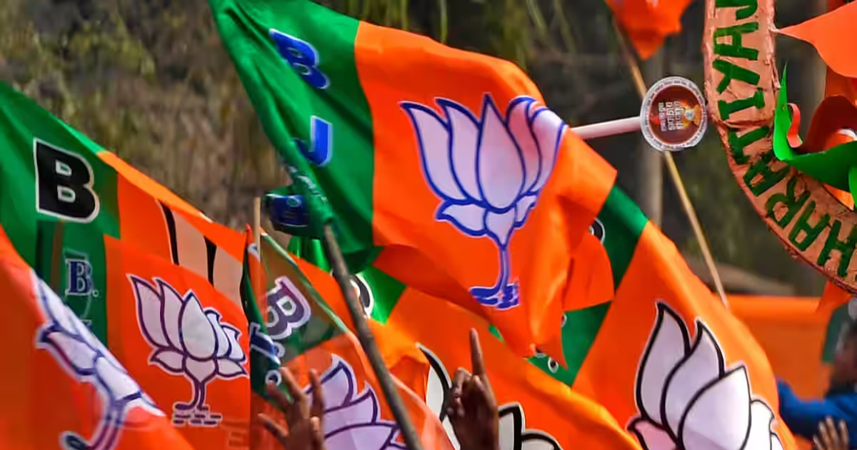 ranjana-nachiyar-resigned-from-bjp-angry-over-three-language-policy-and-neglecting-tamil-nadu-state