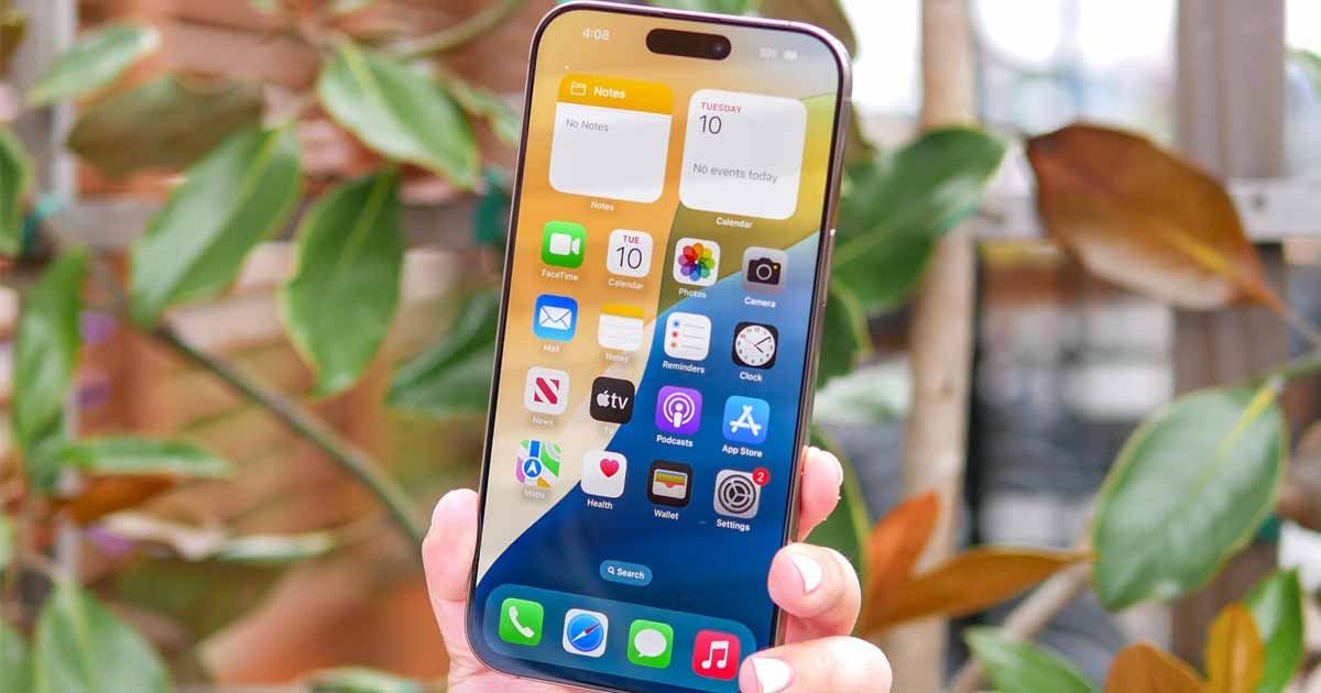 Apple iOS 18.4 indian girl