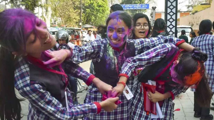 CBSE Class XII Hindi Board Exam on March 15, 2025