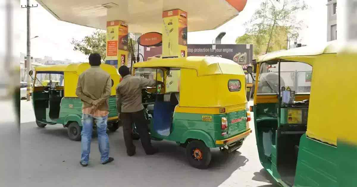 CNG Price Hike Likely as India Raises APM Gas Prices After 2 Years