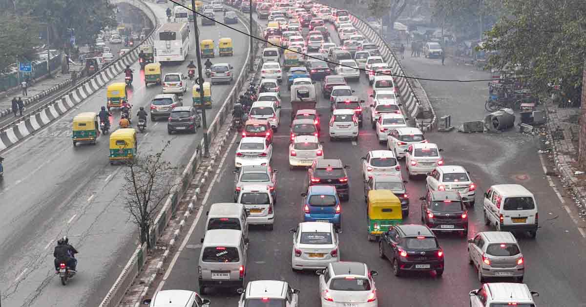 Delhi Bans Fuel for 15-Year-Old Vehicles
