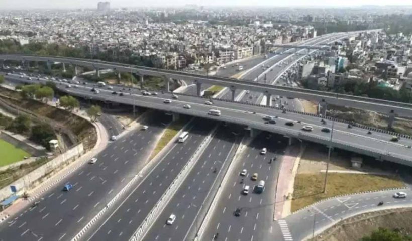 PM GatiShakti evaluates 11 infrastructure projects