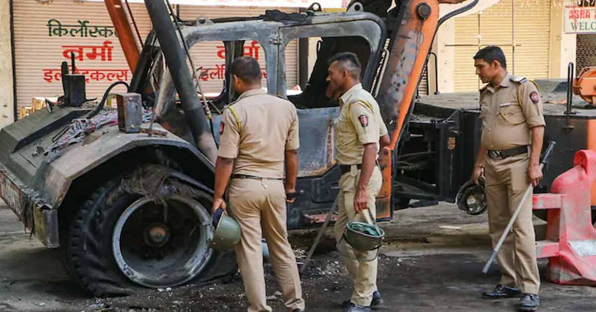 https://kolkata24.in/wp-content/uploads/2025/03/Riots.jpg