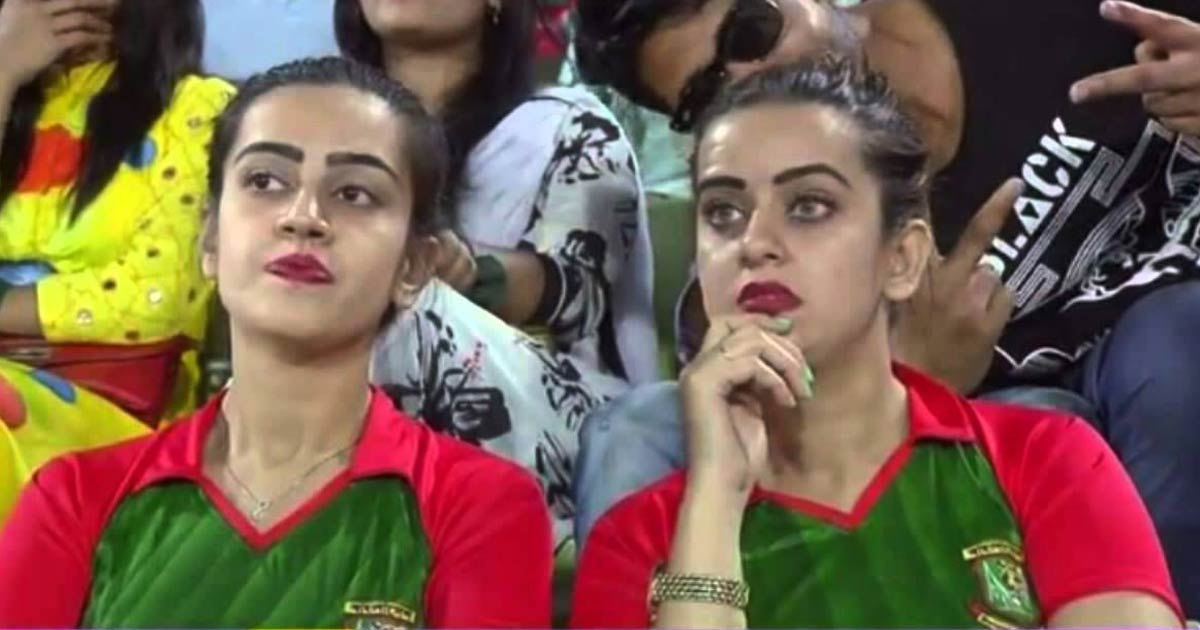 https://kolkata24.in/wp-content/uploads/2025/03/bangladeshi-cricket-girl-f.jpg