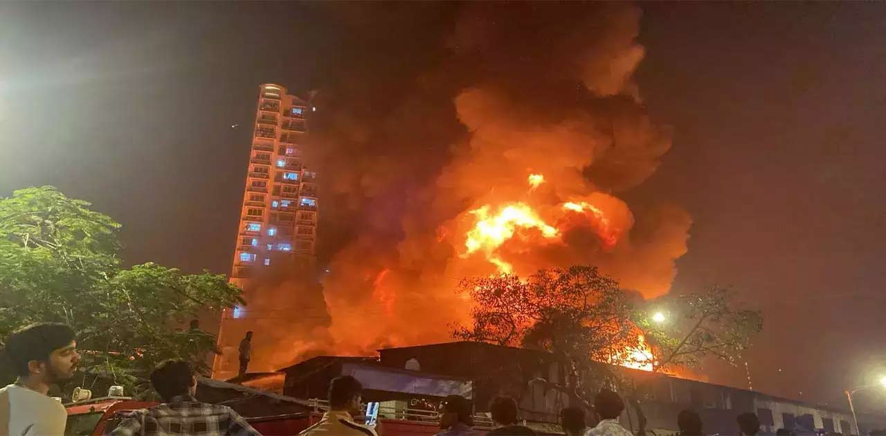 https://kolkata24.in/wp-content/uploads/2025/03/fire-1.jpg