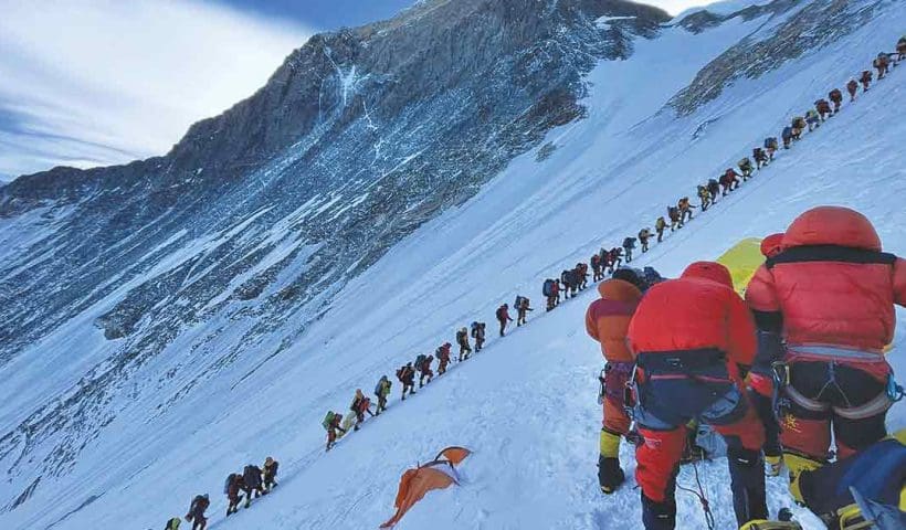 Everest Climb to Experienced Mountaineers
