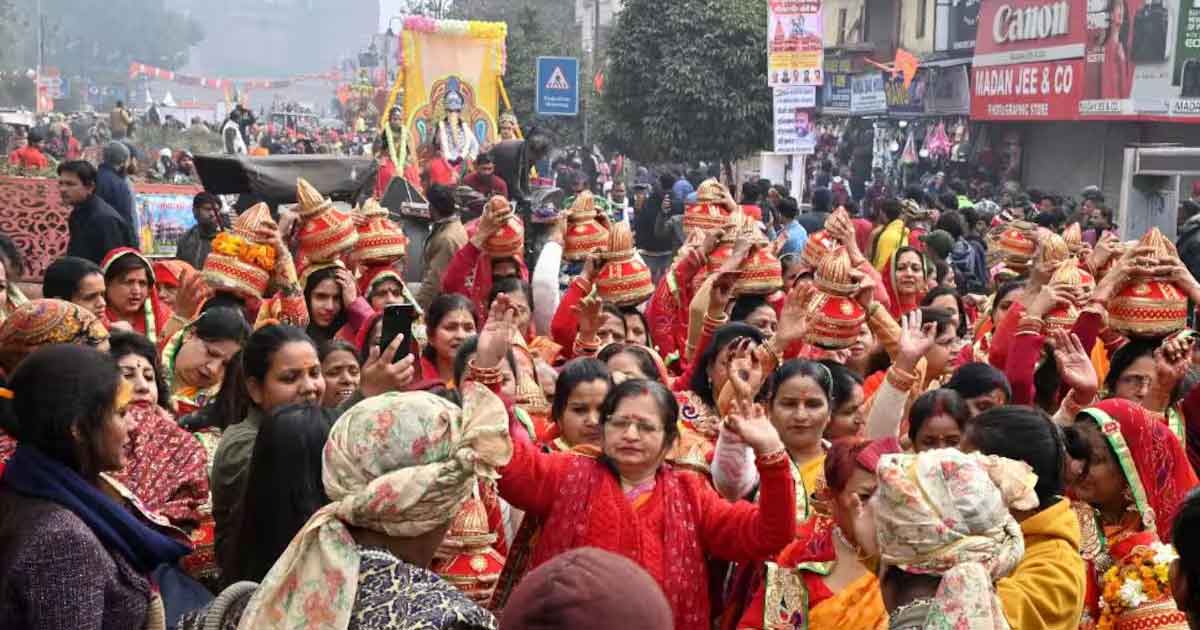 Shobha Yatra Returns to Srinagar on Ram Navami Amid Tight Security