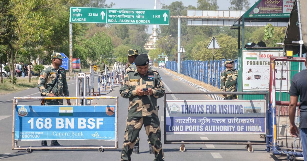 India Cancels Pakistan Visas