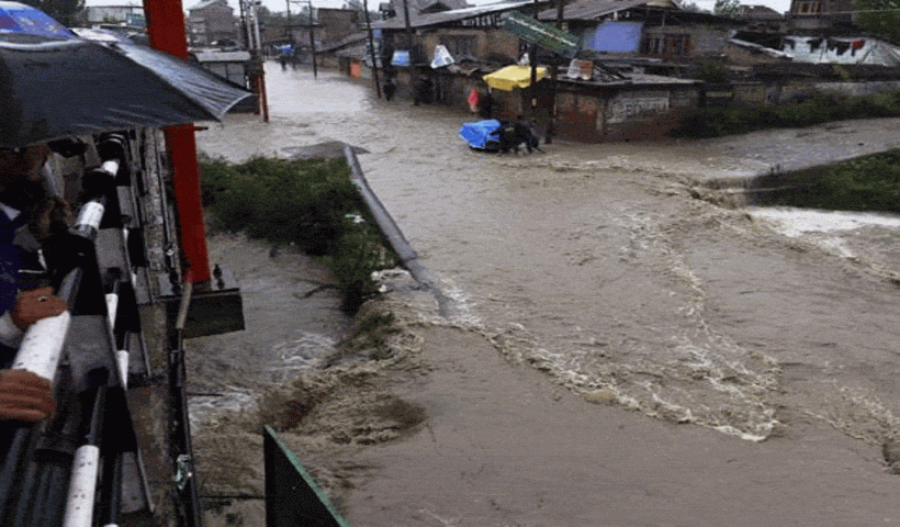 Sudden Flood Triggers Emergency in Pakistan-Occupied Kashmir After India Releases Water