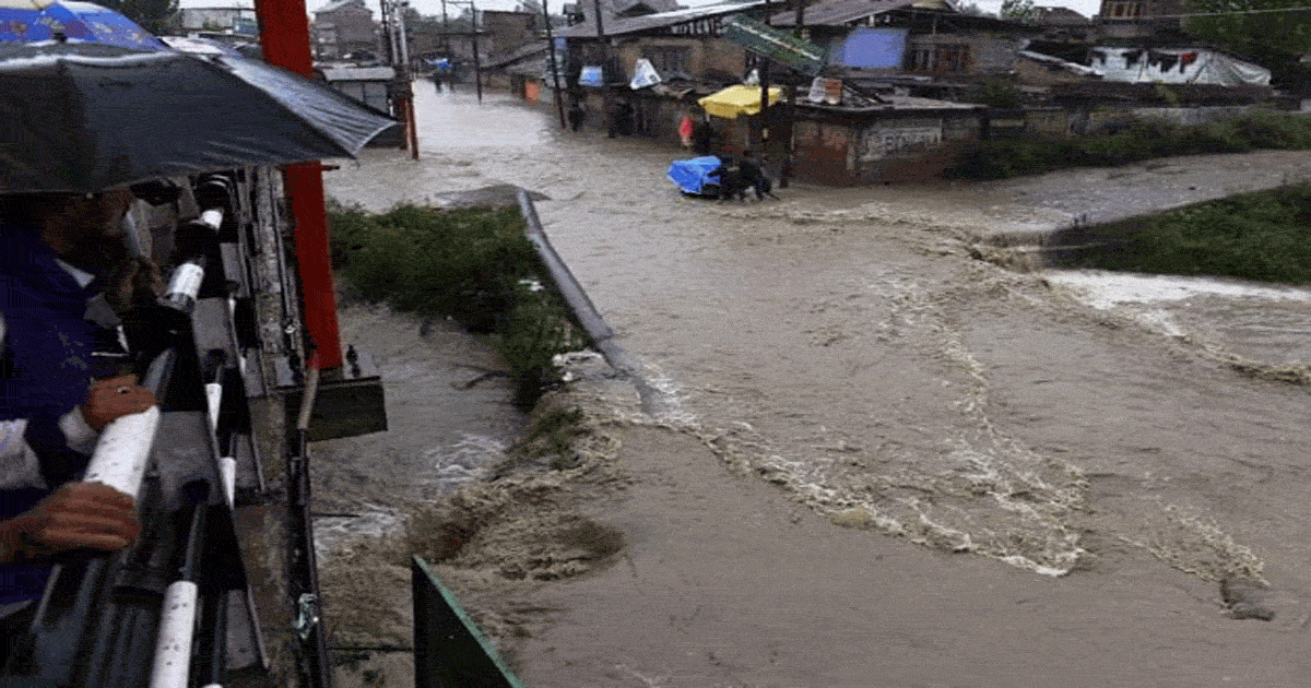 Sudden Flood Triggers Emergency in Pakistan-Occupied Kashmir After India Releases Water