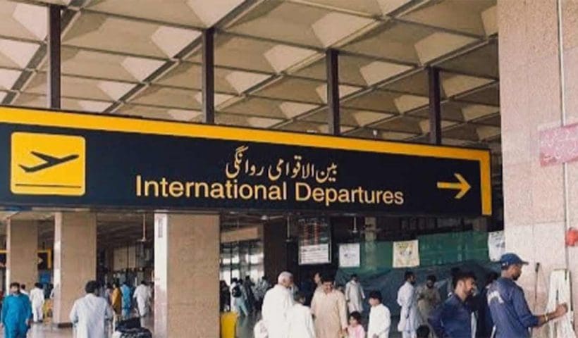 pakistani are leaving country