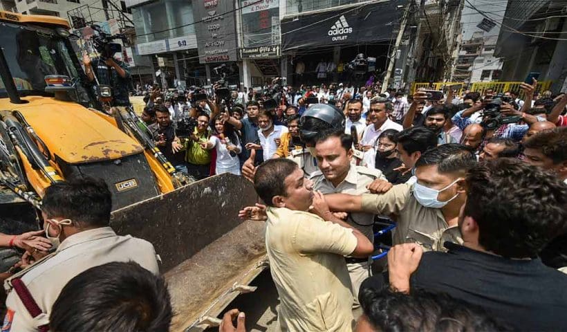 AAP protest for buldozer action
