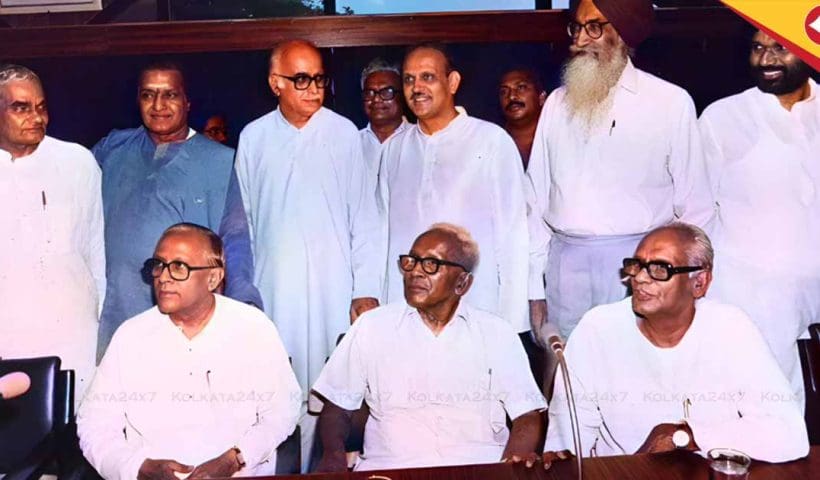 Jyoti Basu with LK advani