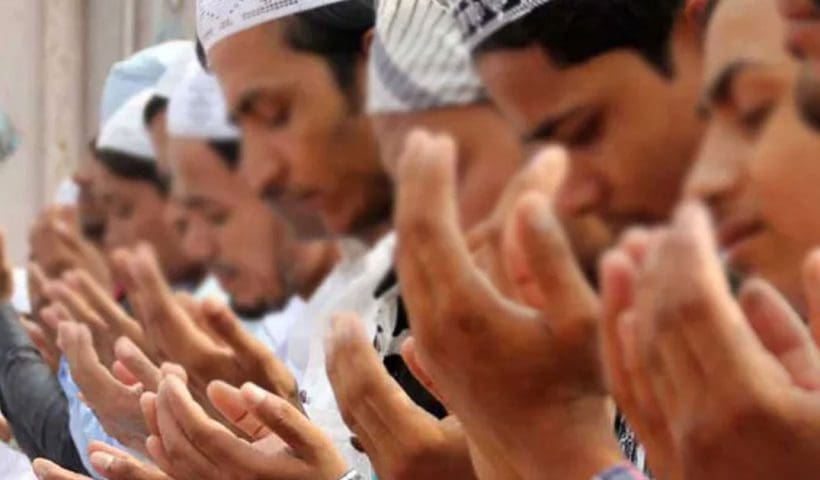 UP Khap Panchayat Cracks Down on Children’s Phone Use and Short Clothing