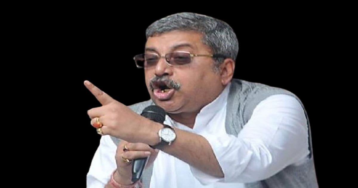Kalyan banerjee at election commission