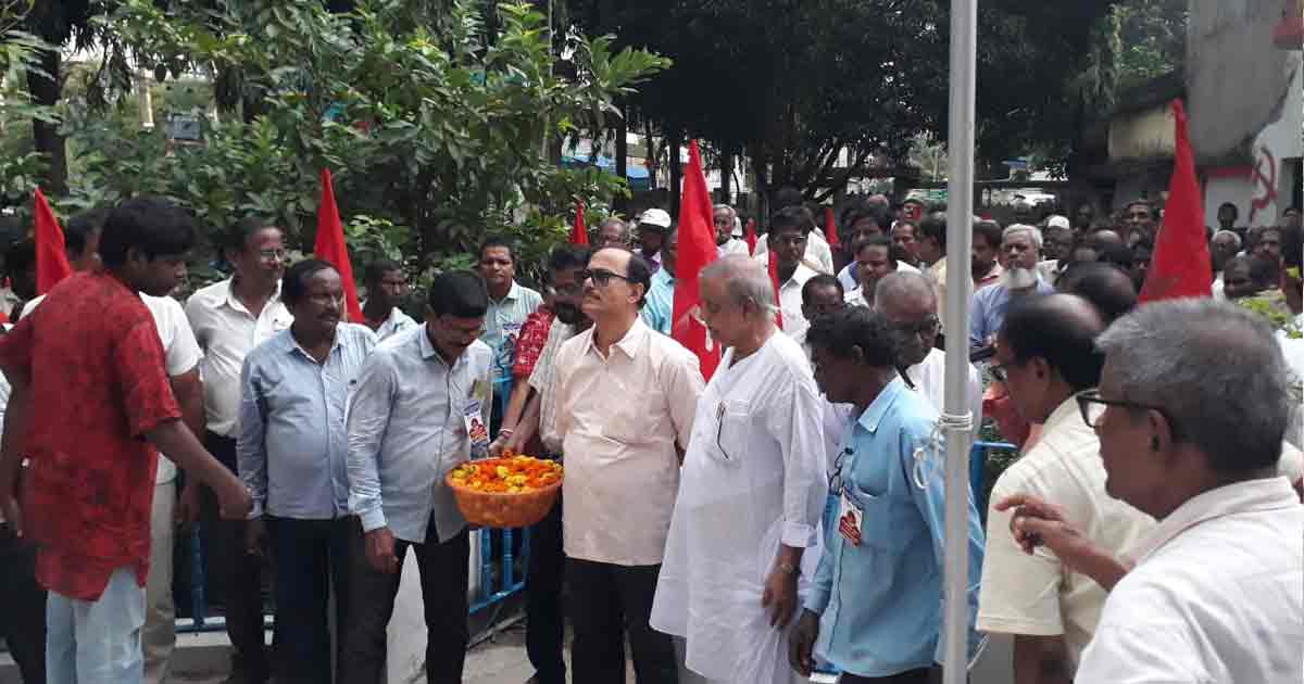 CPIM Observes Shahid Divas in Keshpur, Honors 77 Martyrs Ahead of 2026 Bengal Elections