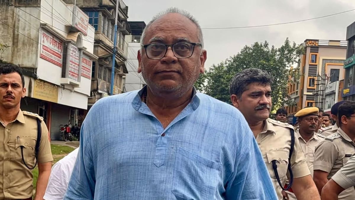ed-court-grants-interim-relief-to-minister-chandranath-sinha-in-teacher-recruitment-probe