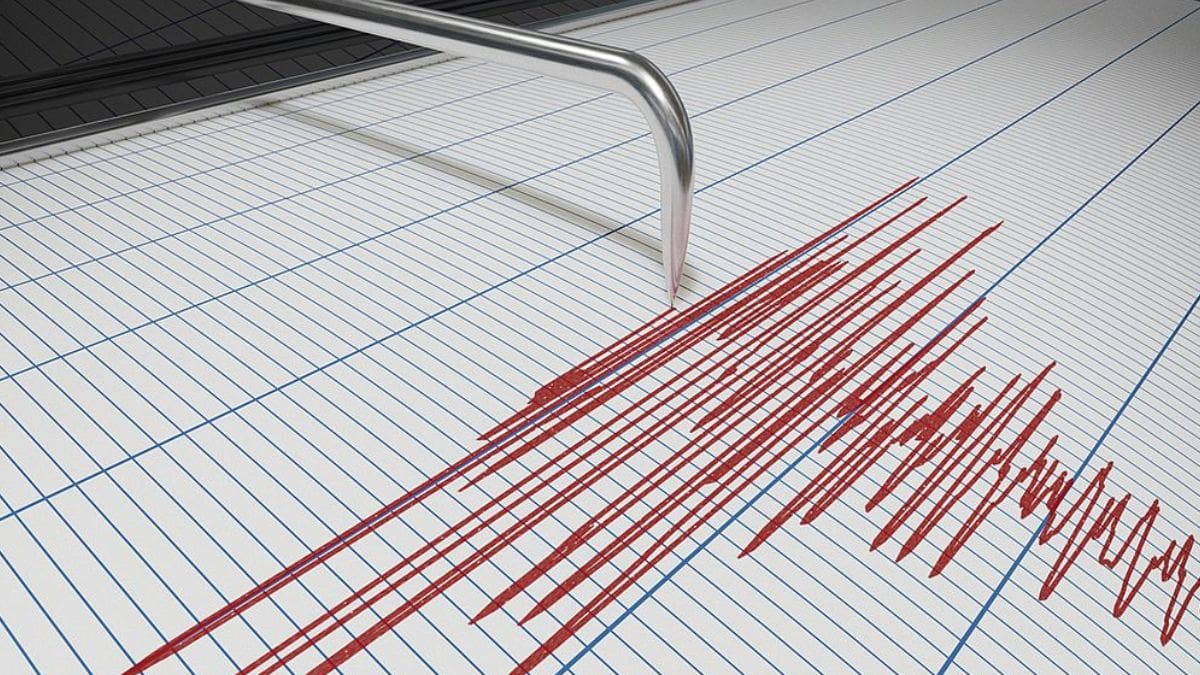 Strong Tremors in Kolkata
