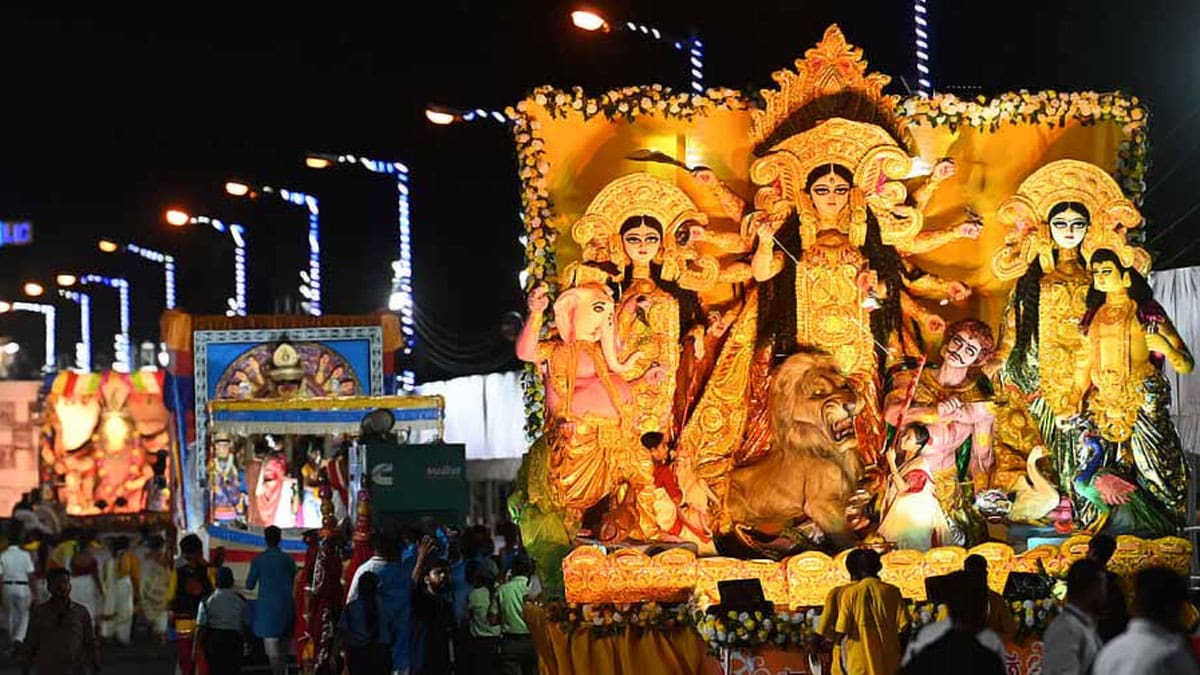 Durga Puja Carnival Date