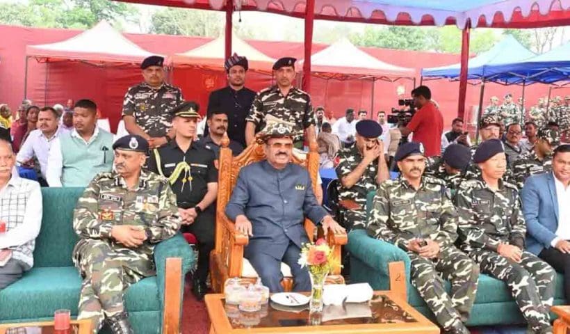 As Polls Approach, ‘Religious War’ Rhetoric Grows; Governor Appears at Gita Function