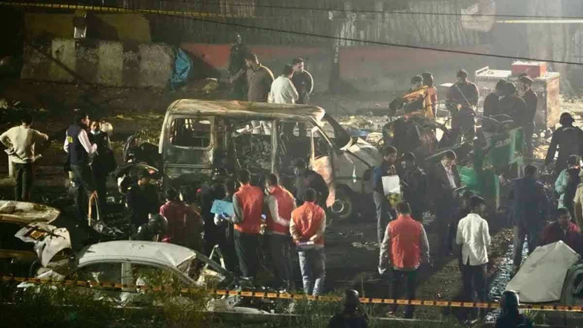 dr-tajamul-ahmed-malik-delhi-red-fort-blast-arrest-2025