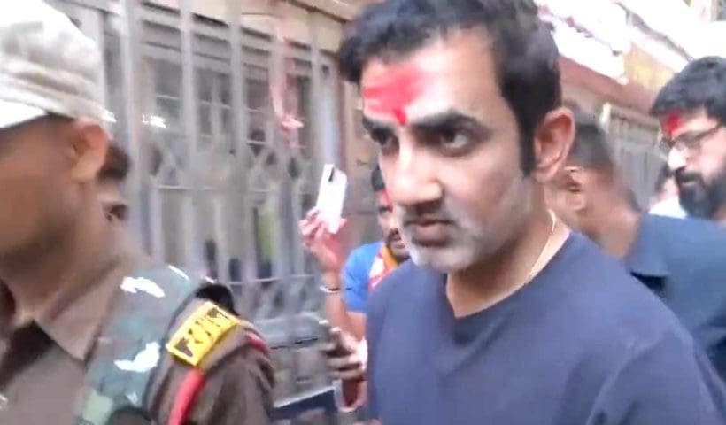 indian-cricket-team-coach-gautam-gambhir-visit-kamakhya-temple-before-second-test