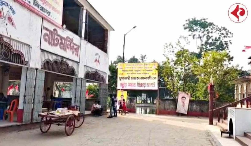 mamata-banerjee-matua-thakurbari-banner-controversy-ahead-political-rally