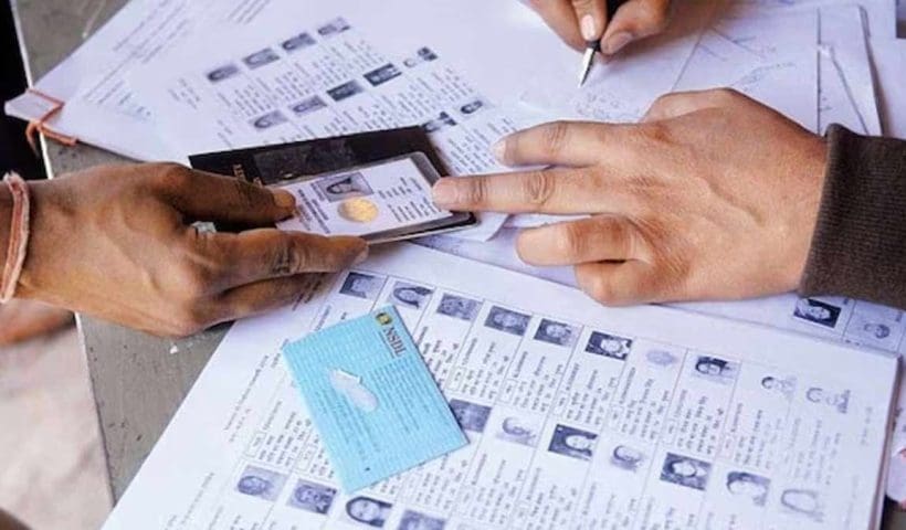 south-dinajpur-illegal-voters-banshihari-police-silence