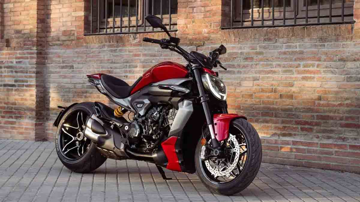 Ducati XDiavel V4 Teased