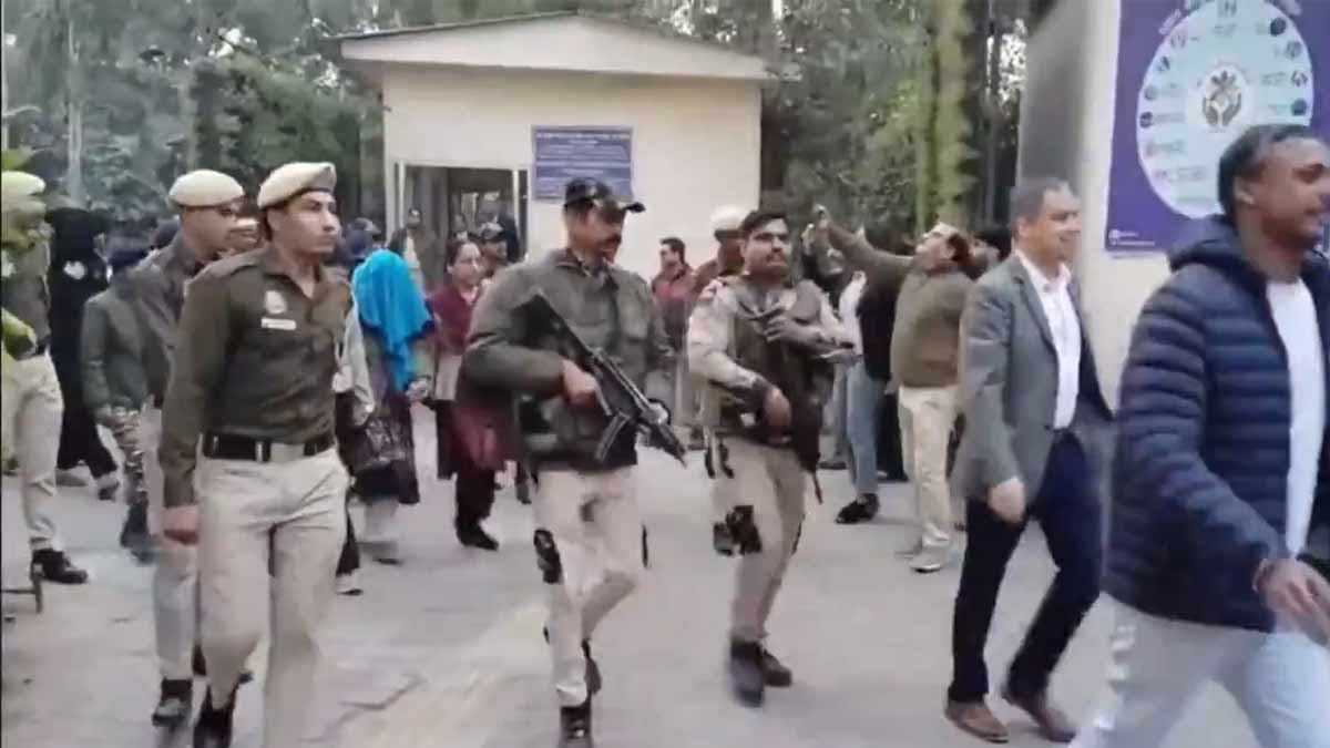 delhi-blast-accused-produced-patiala-house-court