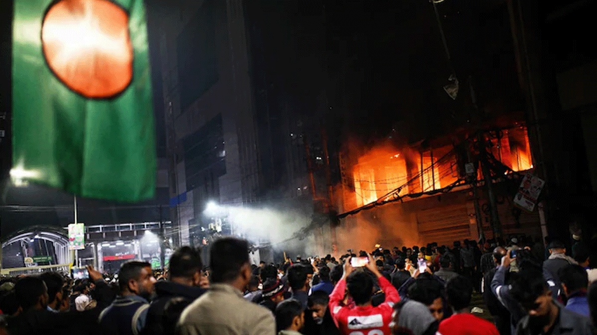 Rajshahi Sees New Wave of Protests Outside Indian Embassy