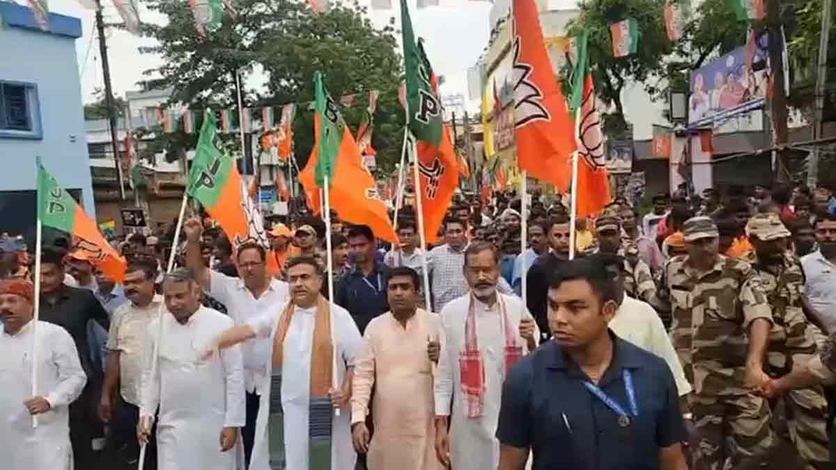 We Will Not Remain Silent in Kolkata,’ Declares Shubhendu Amid Mass Protest Against Bangladesh Killings”