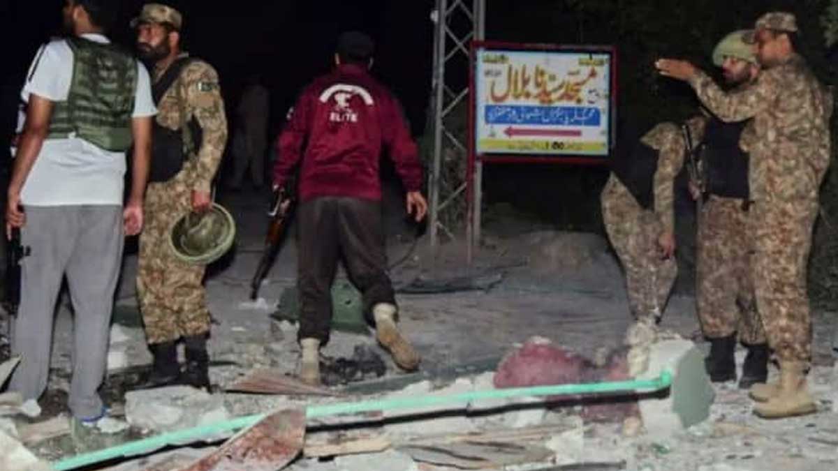 ttp-missile-attack-pakistan-army-camp-bannu-new-year