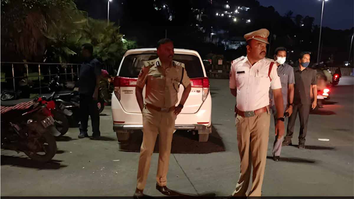 andhra-pradesh-teen-girl-raped-hotel-10-days-online-love-trap
