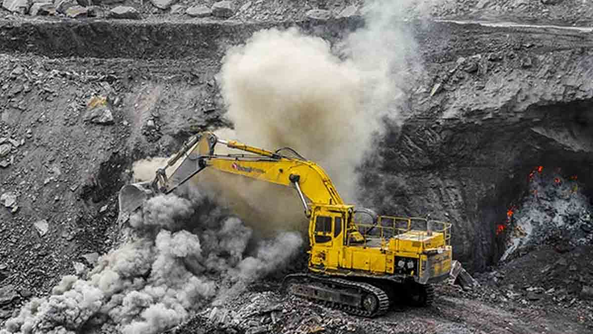 asansol-illegal-coal-mining-collapse-death