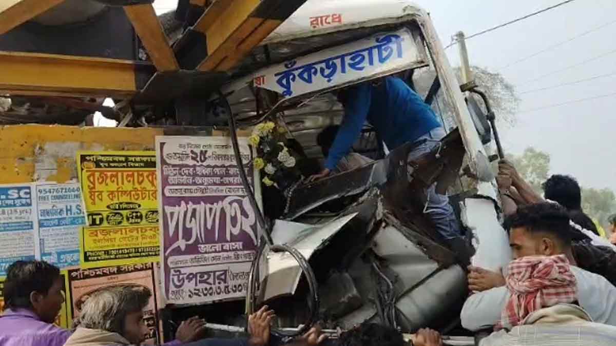 haldia-sutahata-bus-accident-three-killed