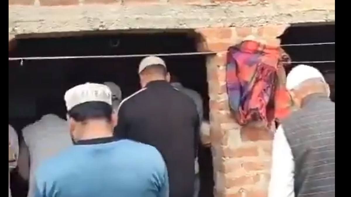 bareilly-friday-prayer-detention-up
