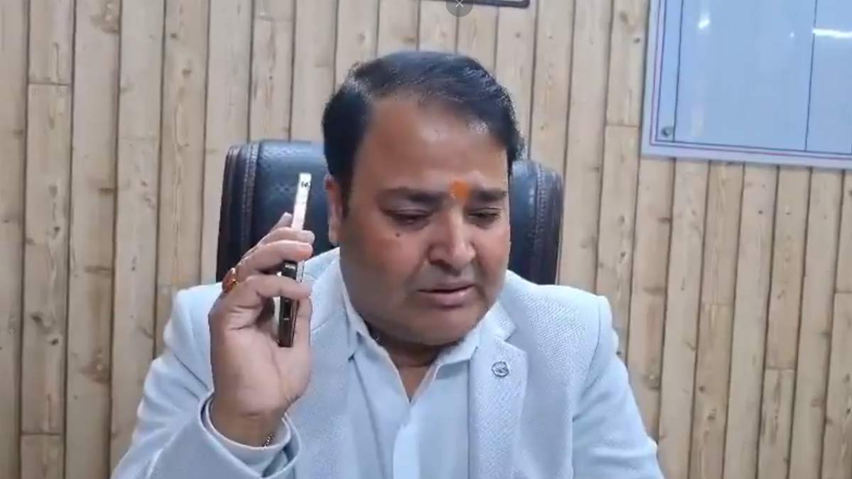 ayodhya-gst-officer-resignation-u-turn-prashant-singh