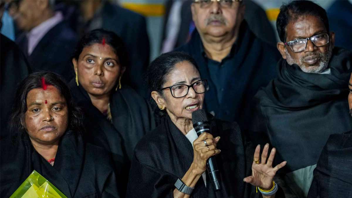 mamata-banerjee-raf-state-police-deployed-delhi