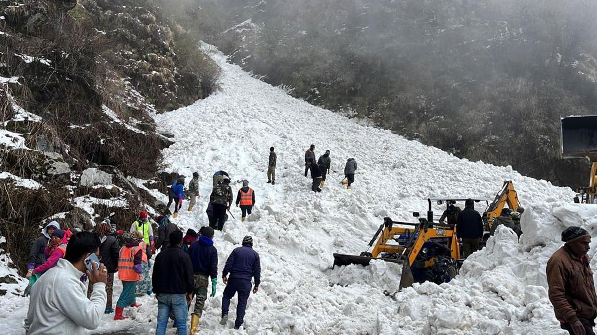 Sikkim snowfall avalanche rescue