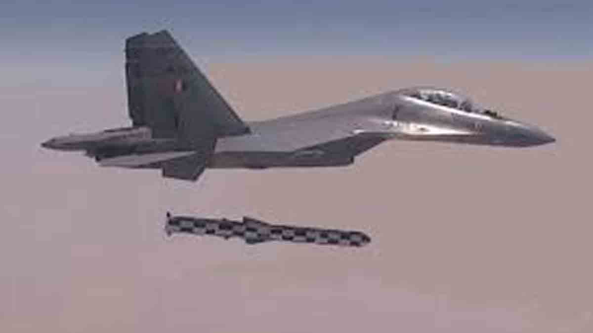 LRASSCM missile