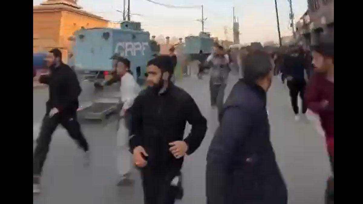 srinagar-protest-khamenei-death-security-forces-clash