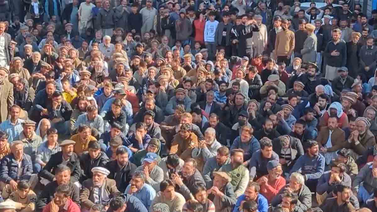 gilgit-baltistan-protest-pakistan-army-firing-after-ali-khamenei-death