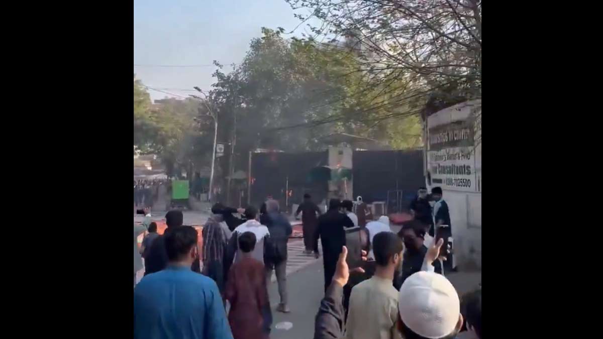 lahore-protest-attack-us-consulate-after-ali-khamenei-death-reports